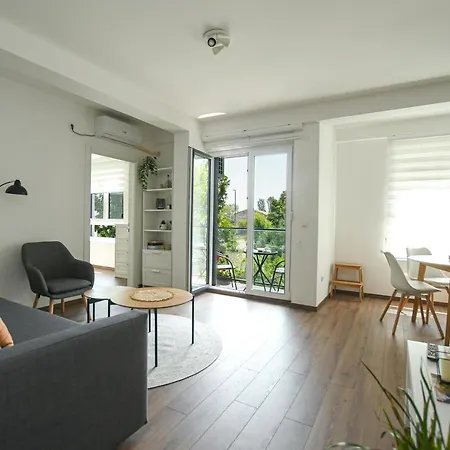 Appartamento Plaza 2 Kladovo